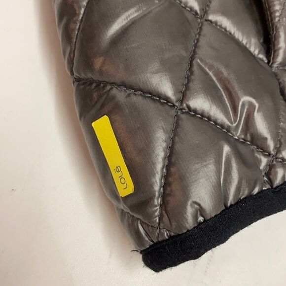 LOLE polyester Filled Puffer Vest Size Small - Picture 10 of 10